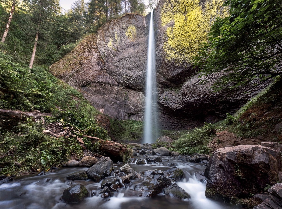 Latourell Falls w Oregonie