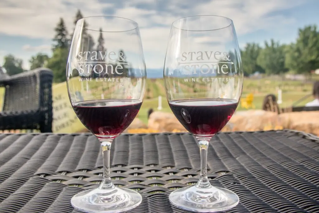 Stave & Stone Wine Estates is one of the best wineries in Hood River Oregon
