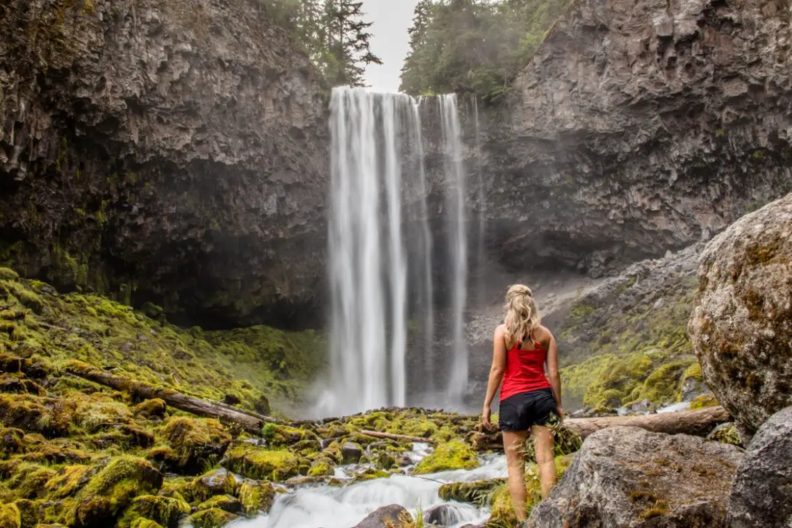 Why Tamanawas Falls is one of the best hikes near Hood River