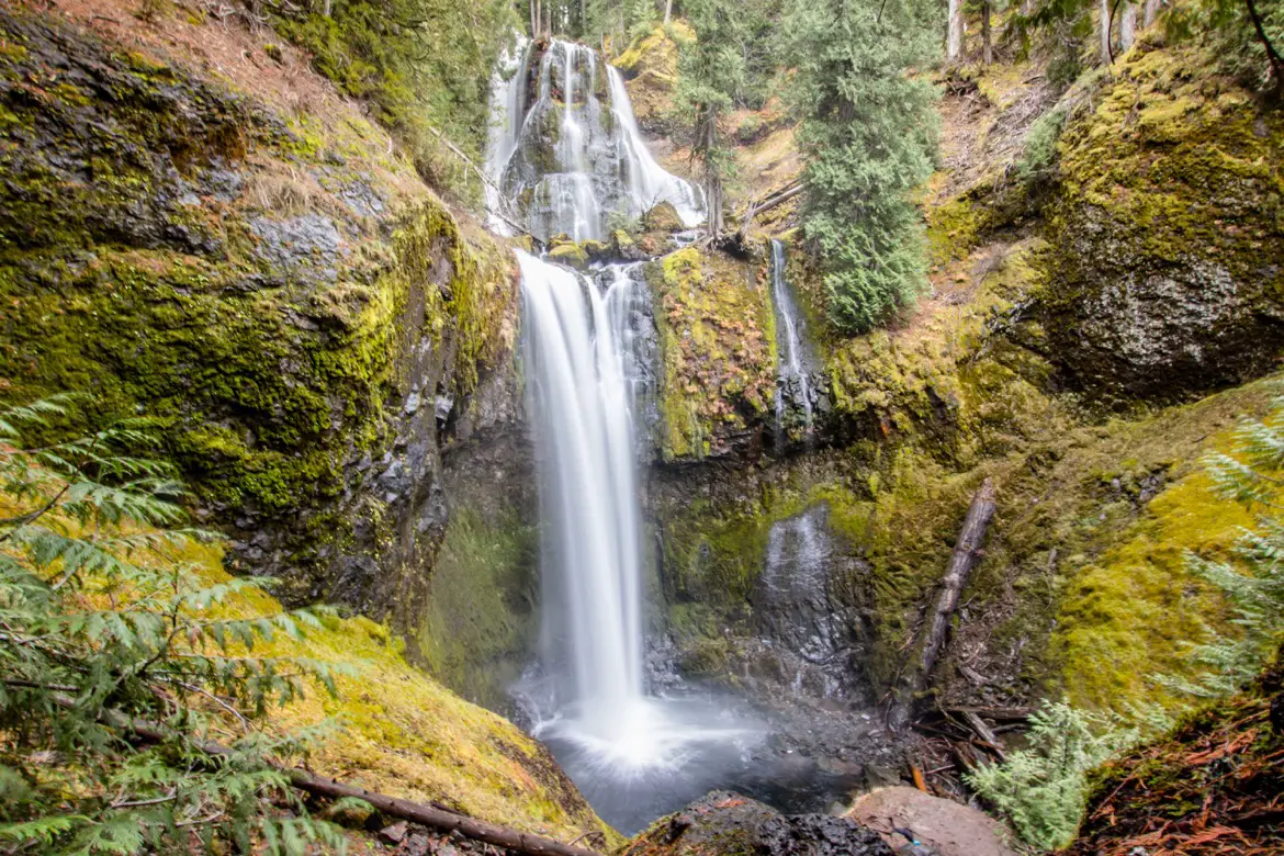 Falls Creek Falls in Washington