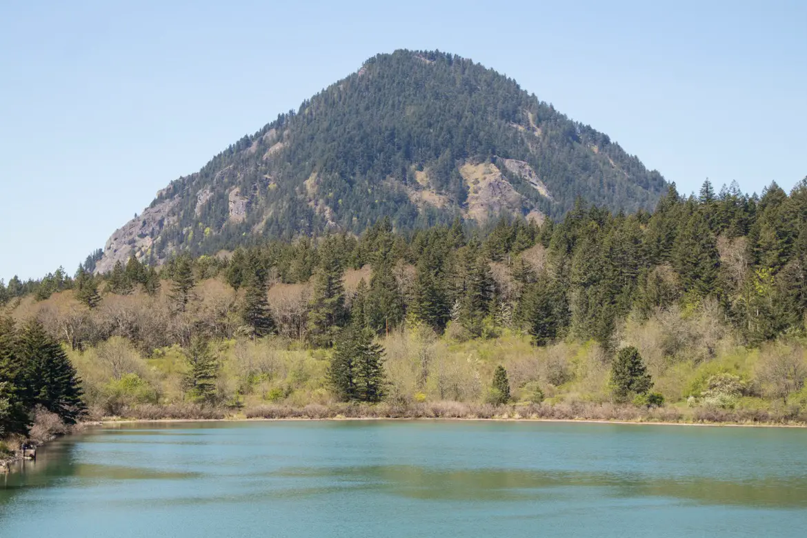 The Wind Mountain hike in Washington state